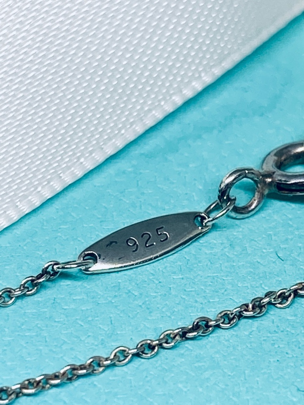 Tiffany & Co Elsa Peretti teardrop cross 16” Pendant  silver  925 Box - Picture 4 of 7